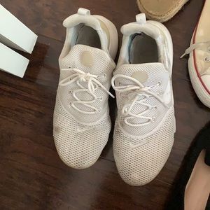 Nike all white shoes need a good cleaning